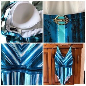 Jantzen bathing suit blue white striped slimming size 12